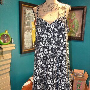 Torrid Sz 16 Skull Floral Strap Fit Flare Dress With Bottom Lace Zip Up